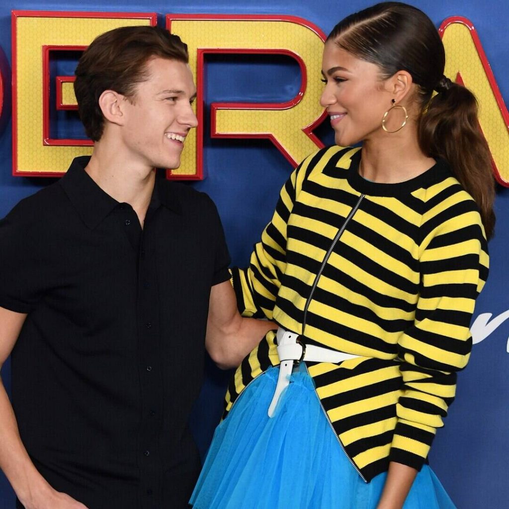 Zendaya and Tom Holland Confirm Romance With Steamy Makeout Session ...