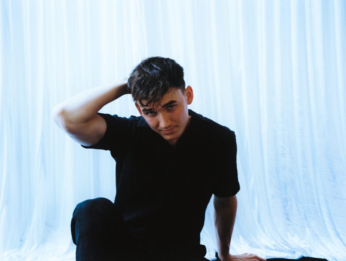Zachary Knowles Stunning Artistry Shines In Debut Album