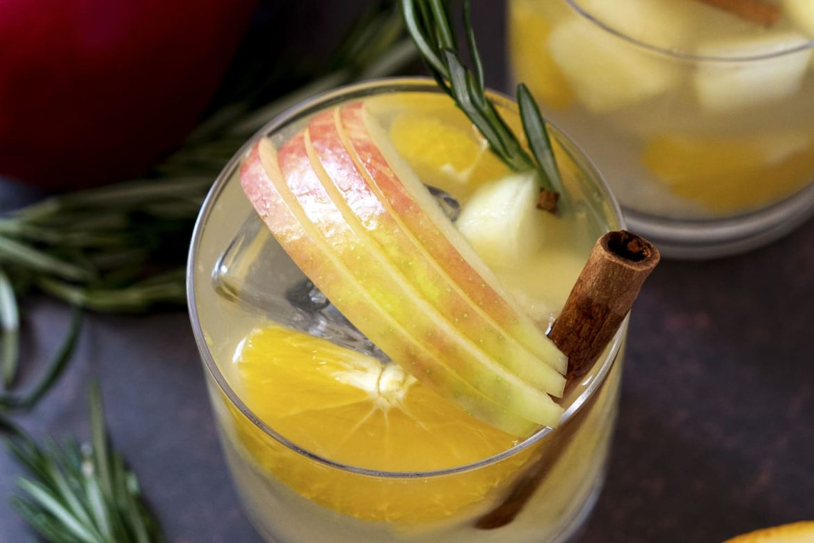 This Festive Fall Sangria Is the Best Make-Ahead Cocktail