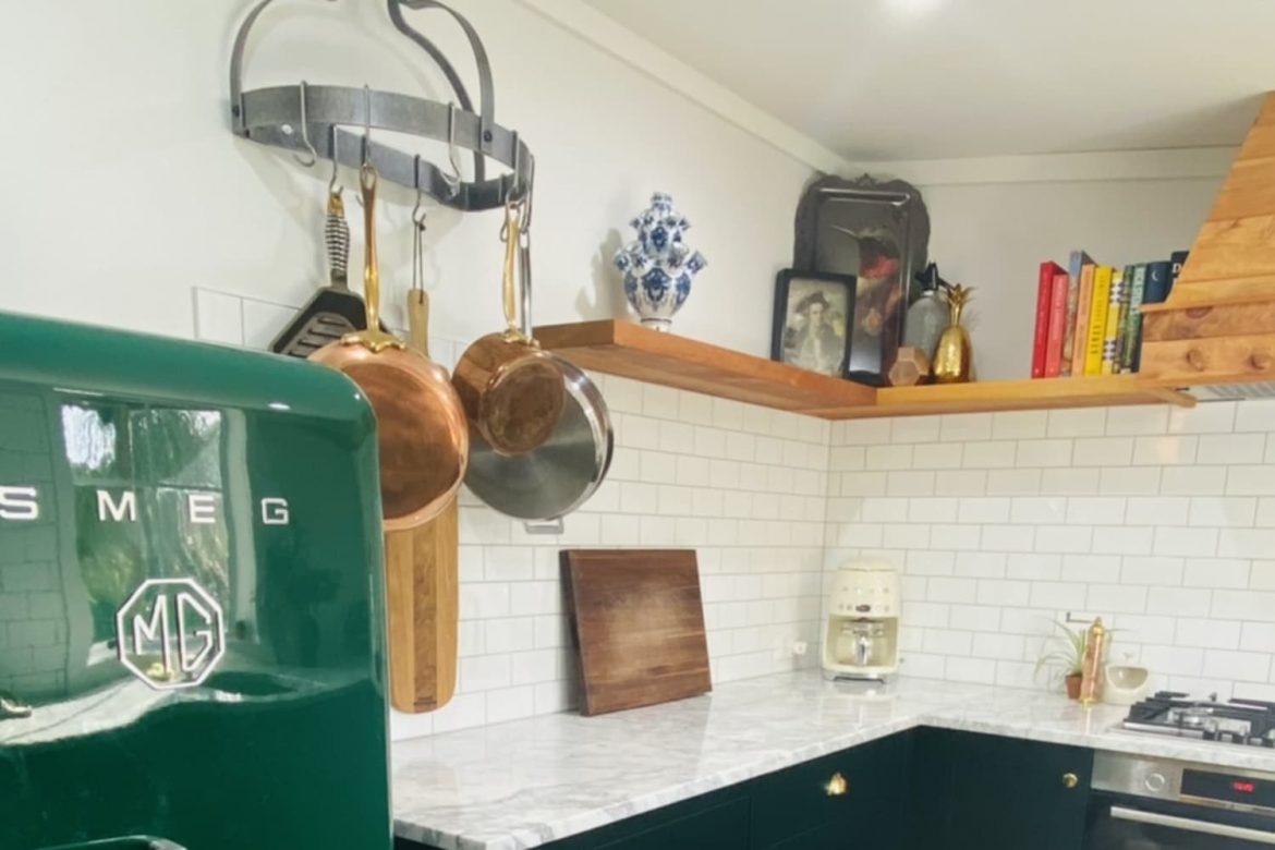 3 Brilliant Storage Tips to Steal from This New Zealand Studio with a Gorgeous Green Kitchen